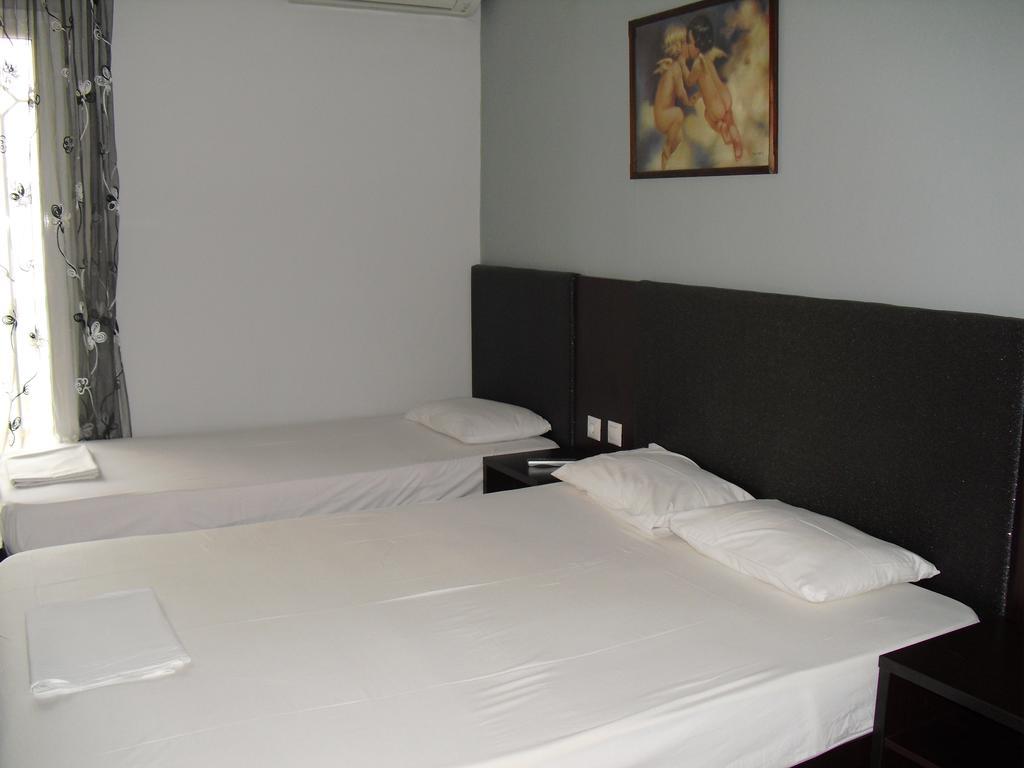 Hotel Dioni Paralía Pokoj fotografie